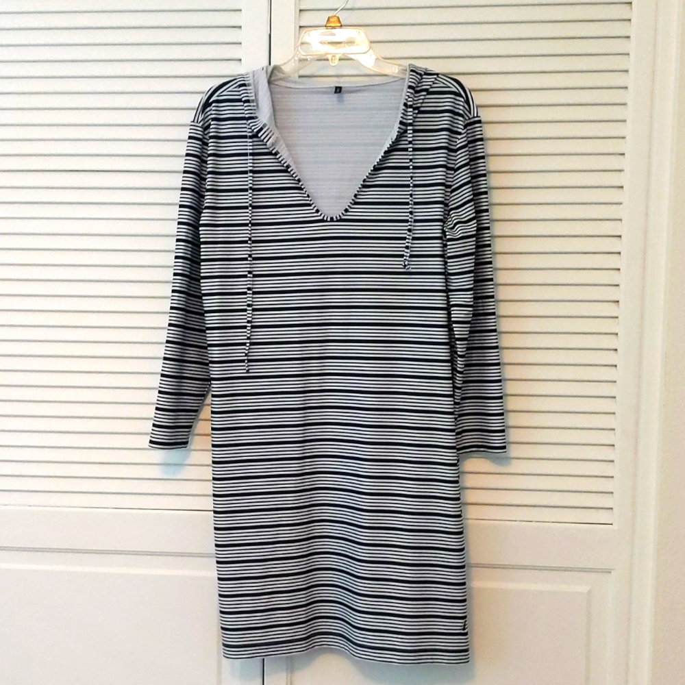 Nautica blue & white stripe hooded swimsuit cover up